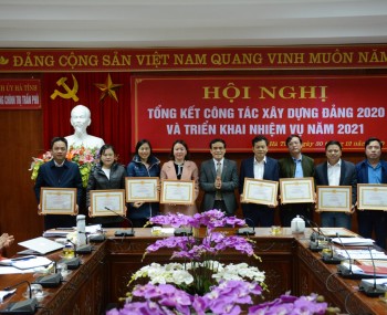 Hội nghị tổng kết công tác xây dựng Đảng năm 2020 và triển khai nhiệm vụ năm 2021