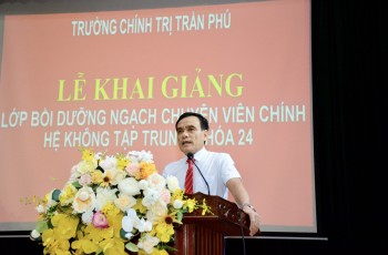 Khai giảng lớp Lớp Bồi dưỡng Ngạch chuyên viên chính khoá 24