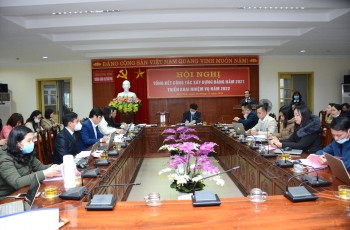 Hội nghị tổng kết công tác xây dựng Đảng năm 2021 và triển khai nhiệm vụ năm 2022