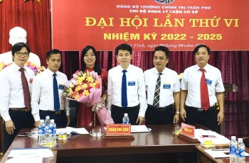 Đại hội Chi bộ Khoa Lý luận cơ sở nhiệm kỳ 2022 - 2025