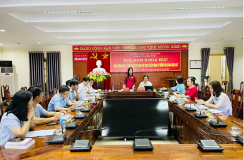 Toạ đàm khoa học "Giảng viên khoa Lý luận cơ sở với công tác bảo vệ nền tảng tư tưởng của Đảng"