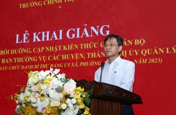 Khai giảng Lớp Bồi dưỡng cập nhật kiến thức cho cán bộ thuộc diện Ban Thường vụ các huyện, thành, thị uỷ quản lý (lớp thứ nhất: Chức danh Bí thư Đảng uỷ xã, phường, thị trấn năm 2023)