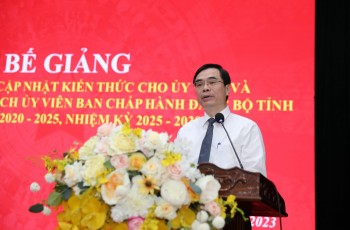 Bế giảng Lớp bồi dưỡng, cập nhật kiến thức cho Ủy viên BCH Đảng bộ tỉnh và cán bộ được quy hoạch Ủy viên BCH Đảng bộ tỉnh, nhiệm kỳ 2020 - 2025 và nhiệm kỳ 2025 - 2030.