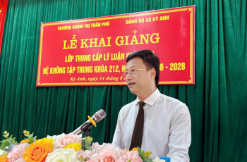 Khai giảng Lớp Trung lý luận chính trị,...