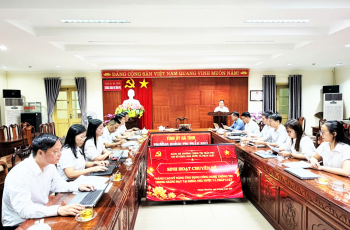 Chi bộ khoa Nhà nước và pháp luật lãnh...