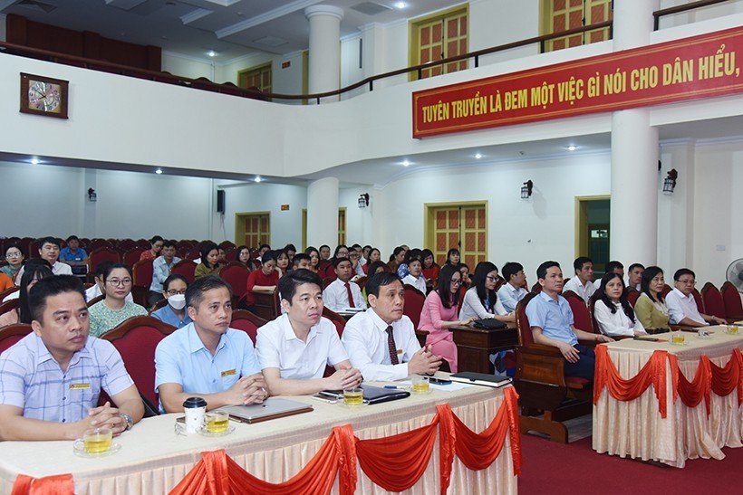 z4196301063093 82294adad9b12a5c318c36910e6644cb