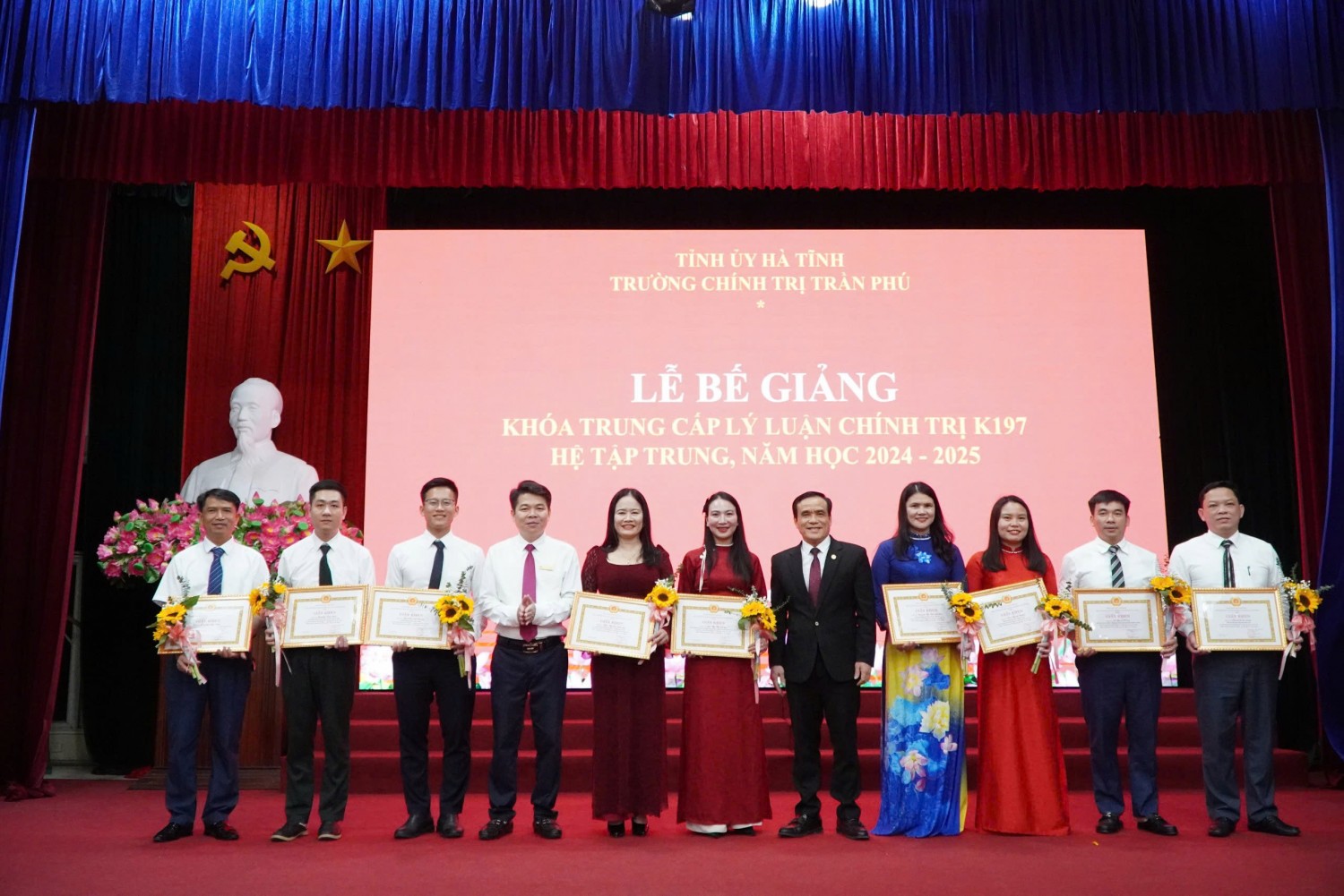 z6458835216136 0f6918eca7522930452a9af13fc8040e