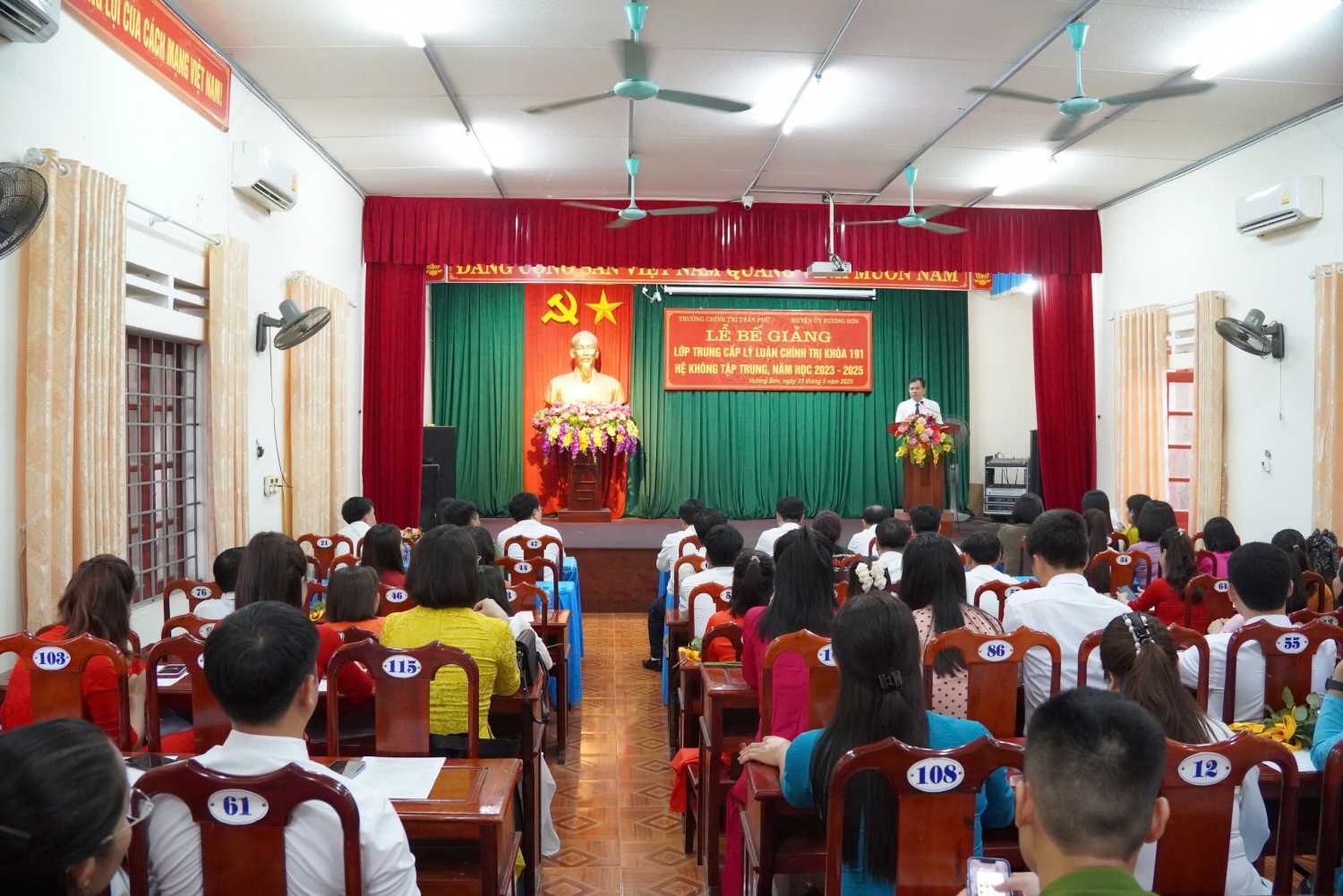 z6631941168689 4d1e6f357838e6d20cc61d97b0c5c6ed