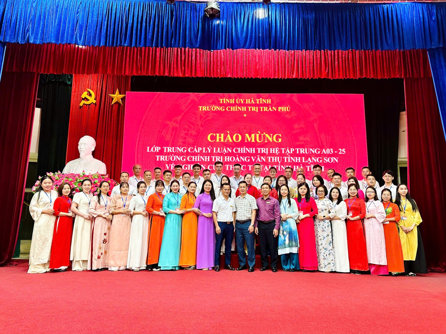 z6690091071603 d12696e28ab183fb8dc37b26496710a6